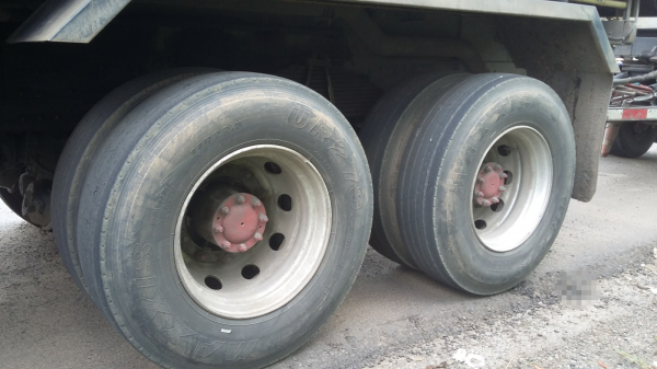 ขายรถพ่วง แม่+ลูกดั้ม / ไซโนทรัค ( จำนวน 8 พ่วง จะเหมาหรือแยกก็ได้ครับ ) ขายรถพ่วง แม่+ลูกดั้ม / ไซโนทรัค ( จำนวน 8 พ่วง จะเหมาหรือแยกก็ได้ครับ )