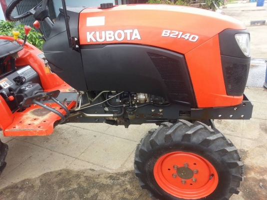 คูโบต้า B2140 4 WD ทำงาน 515 ชั่วโมง จด ก.ค.2557
