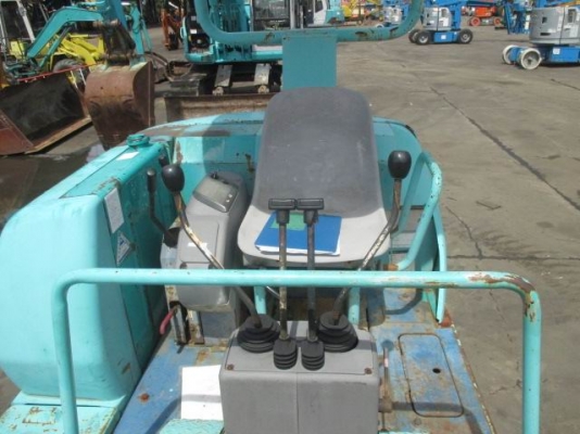 KOMATSU PC 10-7 (รุ่น7) รถใช้งานมาน้อยแค่2xxxชั่วโมง นำเข้าจากญี่ปุ่นแท้เอกสารอินวอย KOMATSU PC 10-7 (รุ่น7) รถใช้งานมาน้อยแค่2xxxชั่วโมง นำเข้าจากญี่ปุ่นแท้เอกสารอินวอย