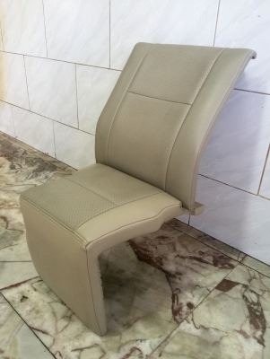 ขายเบาะหน้าเสริม TOYOTA GRANVIA รุ่นปี 1998 - 2001 ตรงรุ่น ขายเบาะหน้าเสริม TOYOTA GRANVIA รุ่นปี 1998 - 2001 ตรงรุ่น