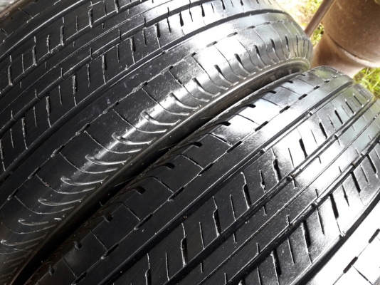 BRIDGESTONE รุ่น DURAVIS .215 65R16 ปี2015 ลงพื้นปลายปี2015 ยางรถกระบะ รถตู้ สภาพสวยมากๆ ดอกเต็มๆไม่มีปะไม่แพง