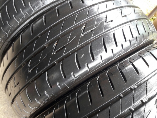 BRIDGESTONE รุ่น Ecopia EP200. 185 55R16 สัปดาห์ที่50 ปี2014 ลงพื้นจริงปี2015สภาพสวยมากๆ ดอกเยอะมากๆ90\% ไม่มีปะคุ้มสุดๆ