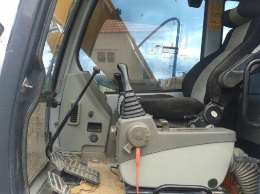 ขาย!! >>> Hyundia PC130 <<< รถพร้อมใช้งาน 5,700 ชั่วโมง ราคา 1,290,000 บาท ขาย!! >>> Hyundia PC130 <<< รถพร้อมใช้งาน 5,700 ชั่วโมง ราคา 1,290,000 บาท