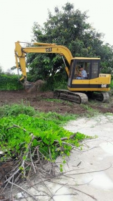 ขาย!! >>> CAT E70B <<< พร้อมใช้งานไฟฟ้าครบ มีลายหัวเจาะ คอนโทลนสั้น ทำงานดี ราคา 430,000 บาท ขาย!! >>> CAT E70B <<< พร้อมใช้งานไฟฟ้าครบ มีลายหัวเจาะ คอนโทลนสั้น ทำงานดี ราคา 430,000 บาท