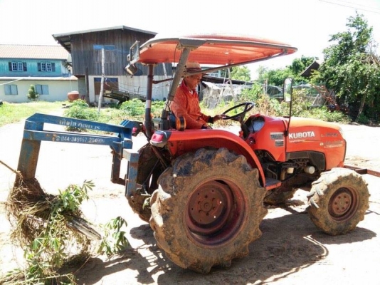 ขายรถไถแทรกเตอร์คูโบต้า ขนาด 36 แรงม้า
