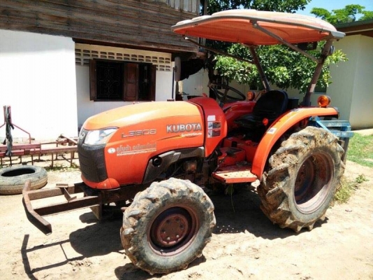 ขายรถไถแทรกเตอร์คูโบต้า ขนาด 36 แรงม้า