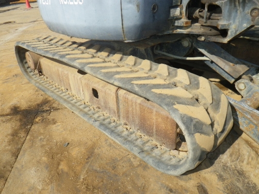 Hitachi ZX40U เก่าญี่ปุ่น ตู้เก๋ง เครื่อง Isuzu สนใจโทร 081-858-1834 แบงค์