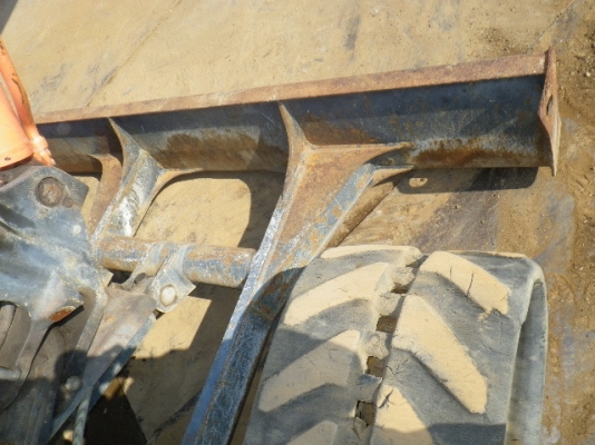 Hitachi ZX40U เก่าญี่ปุ่น ตู้เก๋ง เครื่อง Isuzu สนใจโทร 081-858-1834 แบงค์