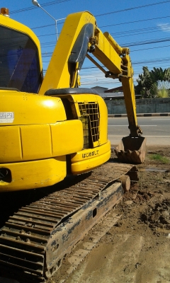 ขายรถแมคโค โคมัสสุ pc75uu2 มือสอง