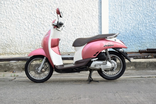 Scoopy i รถบ้านแท้ มือเดียว ทะเบียนสวย เล่มชุดโอนครบ