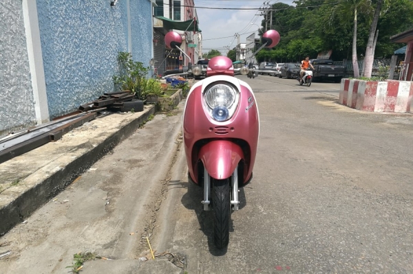 Scoopy i รถบ้านแท้ มือเดียว ทะเบียนสวย เล่มชุดโอนครบ