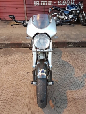 ขายคับ DUCATI M400 ปี2001 ของแต่งล้น ชิวหน้าแต่ง ท่อคู่แต่ง แฮนด์แต่ง บังโคลนหน้าหลังเคฟล่า กระจกปลายแฮนด์ ครอบท้าย อินวอยส์ สรรพสามิตร ราคา 83500 บาท ส่งได้ทั่วไทยคับ สนใจติดต่อ 081-0578282 FACEBOOK ชาญณรงค์ ป๊อป ชัยอมฤต ไอดีไลน์ POPBIGBIKESAKON คับ สนใจ