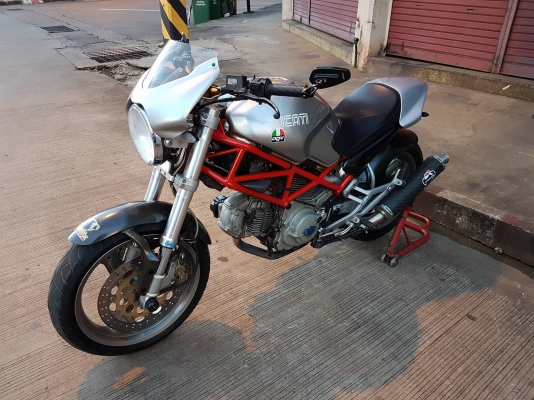 ขายคับ DUCATI M400 ปี2001 ของแต่งล้น ชิวหน้าแต่ง ท่อคู่แต่ง แฮนด์แต่ง บังโคลนหน้าหลังเคฟล่า กระจกปลายแฮนด์ ครอบท้าย อินวอยส์ สรรพสามิตร ราคา 83500 บาท ส่งได้ทั่วไทยคับ สนใจติดต่อ 081-0578282 FACEBOOK ชาญณรงค์ ป๊อป ชัยอมฤต ไอดีไลน์ POPBIGBIKESAKON คับ สนใจ