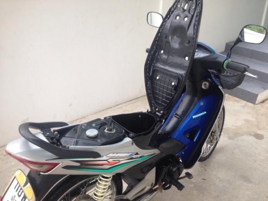 Honda Wave 100s Ubox กุญแจใหญ่ มือเดียว ภาษีไม่ขาดต่อ Honda Wave 100s Ubox กุญแจใหญ่ มือเดียว ภาษีไม่ขาดต่อ