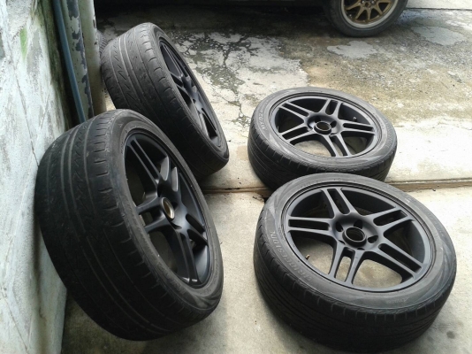 ขอบ17นิ้ว5รู114 พร้อมยาง สวยๆ 4 ล้อ ราคา 7500 บาท