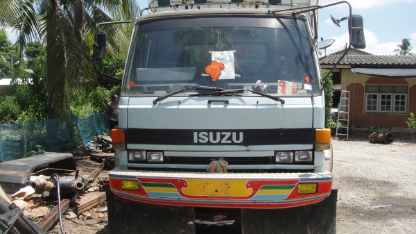 หัว ROCKY เดิมๆของครบ ขาหน้า-หลัง กันชน กรอง บังฝุ่น ภายในสวย ราคาถูก