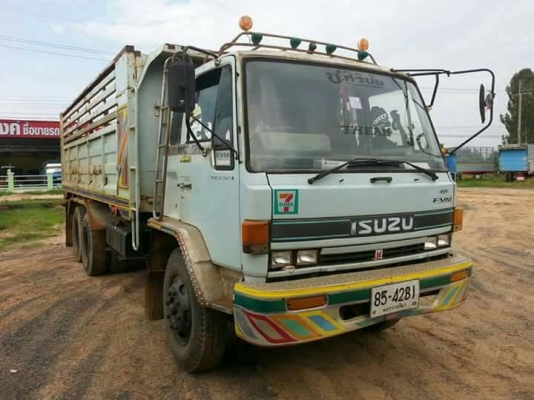 ขายรถดั้ม2เพลา ร็อกกี้FVZ 175แรง สโลกลาง พาวเวอร์ เบรกจิฟฟี่ ภายในสวย ยางดี สภาพพร้อมใช้งาน เอกสารถูกต้อง เล่มทะเบียนพร้อมโอน ราคา650,000 สนใจโทร 090-8588220คุณนะ 093-3258446คุณบิว หรือเข้าดูสินค้าอื่นๆได้ที่ www.narong2truck.com หรือ www.truck.in.th/498