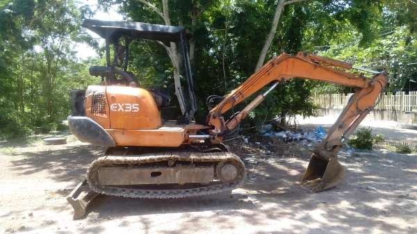 ขายแบคโฮ HITACHI EX35 สภาพพร้อมใช้งาน สนใจติดต่อ 086-3719936 ขายแบคโฮ HITACHI EX35 สภาพพร้อมใช้งาน สนใจติดต่อ 086-3719936