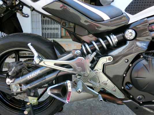 er6n ปี 12