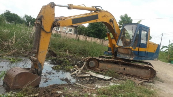 ขายkomatsu PC 120 รุ่น2