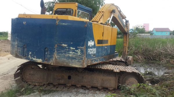 ขายkomatsu PC 120 รุ่น2