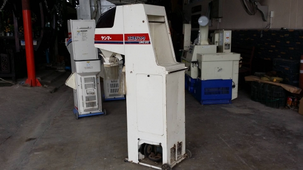 เครื่องชั่งพร้อมคัดแยกเมล็ด YANMAR รุ่น URC20 เก่าญี่ปุ่น สภาพสวย