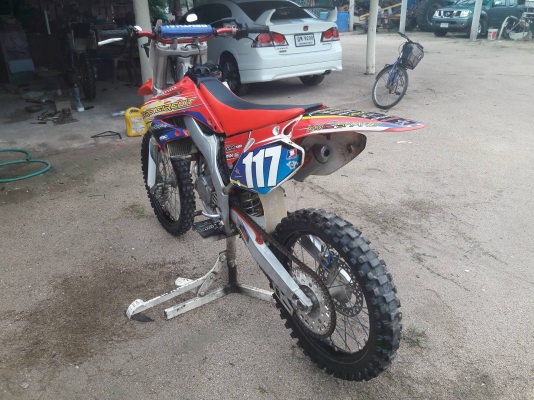 2002 cr125