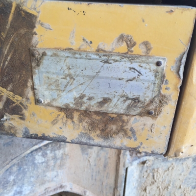 ขาย 785,000 แบคโฮ CAT 315 B สภาพเก่านอก เครื่องดี ปั้มแรง เอวแน่น ช่วงล่างสวยเล่มทะเบียน รถสวยพร้อมใช้เอกสารพร้อมโอน 090-772-3710 090-772-3708