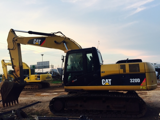 ขายด่วน CAT 320D ไมล์ 7,xxxชม. รถสวย ช่วงล่างเต็ม พร้อมใช้งาน