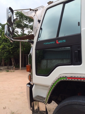 ขาย Rocky 210 วางเครื่อง P11C 330 แรง ผ้าเบรคใหญ่ มีระบบลากพ่วง คานหน้า deca เกียร์ Rockwel กระบะต่อใหม่ ยางใหม่ 10 เส้น หัวนอก แจ้งลงเล่มหมดแล้ว  สนใจ โทร 0824691806