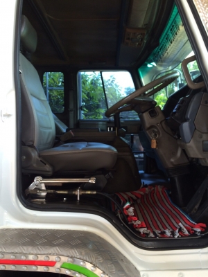 ขาย Rocky 210 วางเครื่อง P11C 330 แรง ผ้าเบรคใหญ่ มีระบบลากพ่วง คานหน้า deca เกียร์ Rockwel กระบะต่อใหม่ ยางใหม่ 10 เส้น หัวนอก แจ้งลงเล่มหมดแล้ว  สนใจ โทร 0824691806