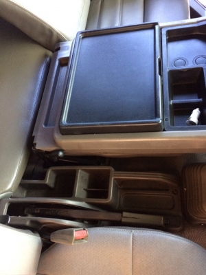 ขาย Rocky 210 วางเครื่อง P11C 330 แรง ผ้าเบรคใหญ่ มีระบบลากพ่วง คานหน้า deca เกียร์ Rockwel กระบะต่อใหม่ ยางใหม่ 10 เส้น หัวนอก แจ้งลงเล่มหมดแล้ว  สนใจ โทร 0824691806