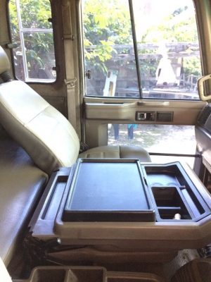 ขาย Rocky 210 วางเครื่อง P11C 330 แรง ผ้าเบรคใหญ่ มีระบบลากพ่วง คานหน้า deca เกียร์ Rockwel กระบะต่อใหม่ ยางใหม่ 10 เส้น หัวนอก แจ้งลงเล่มหมดแล้ว  สนใจ โทร 0824691806