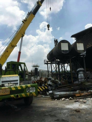 2 ใบนี้ส่งประเทศลาวแล้วครับ ถังมือสองหลายรายการ ติดต่อได้ครับ ที่่ไหนเราก็ส่ง