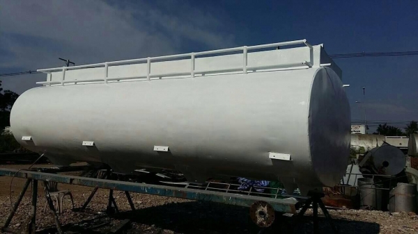 มาไวไปไว ใบนี้ส่งฉะเชิงเทราครับ // ยังมีถังสวยๆ แจ่มๆหลายใบ เข้าใหม่ทุกวัน มีหลายขนาดให้เลือก โทรเลยครับ