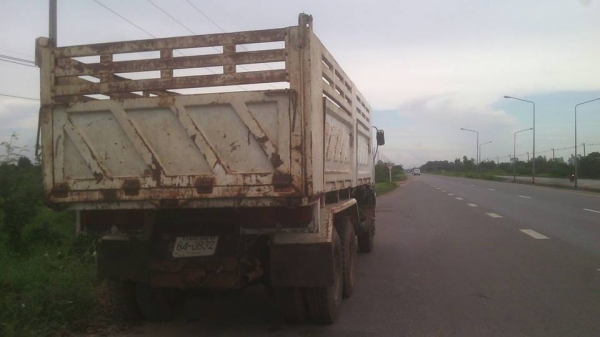 ขายรถดั้ม2เพลา 2K เครื่อง240แรง มีระบบลากพ่วง พาวเวอร์ ทิฟฟี่ ภายในสวย สภาพพร้อมใช้งาน เอกสารเล่มทะเบียนพร้อมโอน ราคา980,000 สนใจโทร 090-8588220คุณนะ 093-3258446คุณบิว หรือเข้าดูสินค้าอื่นๆได้ที่ www.narong2truck.com หรือ www.truck.in.th/498 หรือเพจFacebo