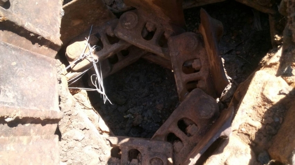 ขายโซ่พร้อมใบรถแทรกเตอร์ D-5 ตีนไก่ สภาพสวย ยี่ห้อเบอร์โก้ ขายไม่แพงครับ