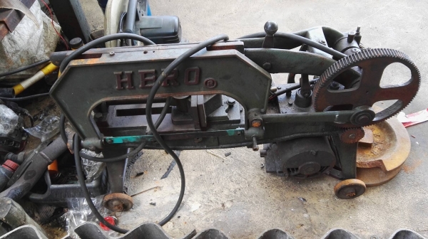 ขาย เลื่อย HERO