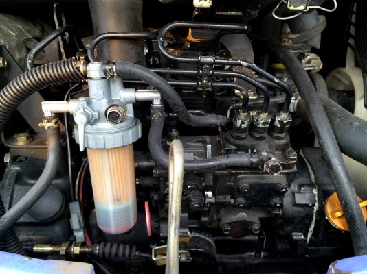 ขายแบคโฮ สภาพพร้อมใช้งาน ติดต่อ 086-324-1992