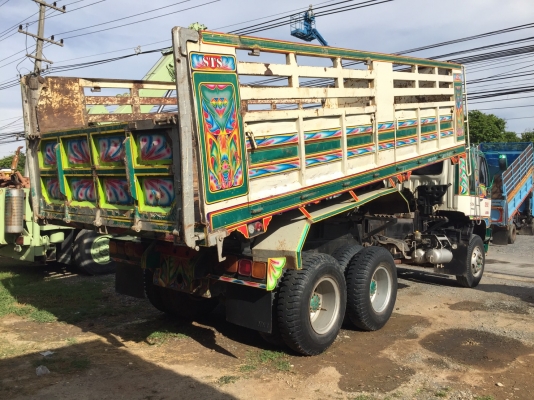 ขาย950,000บ สิบล้อ ฮีโน่ FM227LD เครือง K13D-320แรง เกียร์อีตั้น ช่วงล่างใหญ่ ดั้มกะบะเหล็กสวยๆ "มีระบบลากลูก"วางหัวไฮเท็คสวยๆสภาพดีสวยกิ๊ปพายในครบพร้อมใช้ เอกสารแจ้งเข้าเล่มเรียบร้อย ทะเบียนพร้อมโอน.ได้ทั่วไทย