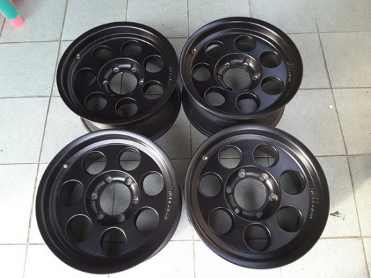 ล้อ PIAA  ขอบ 16*8 ET+10 สภาพสวยๆ 1ชุด ของแท้ VVP