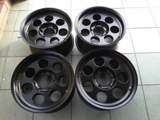 ล้อ PIAA  ขอบ 16*8 ET+10 สภาพสวยๆ 1ชุด ของแท้ VVP