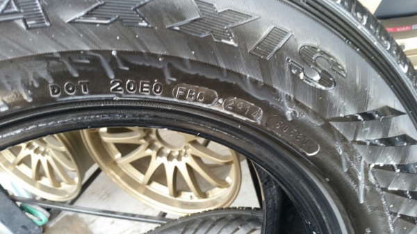 215 70 15 Maxxis ปี14
