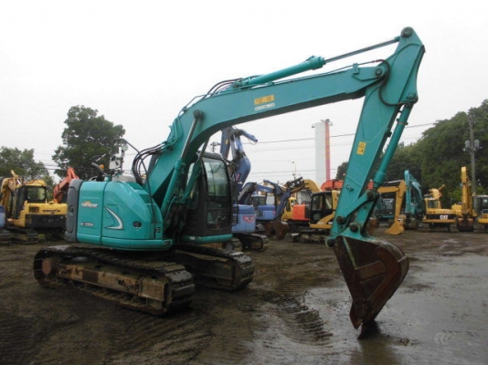 ขายรถขุดเก่าญี่ปุ่น kobelco sk135sryy05 (รุ่น8)รถสวยจริง รถมาถึงเมืองไทยเร็วๆนี้ สนใจติดต่อสอบถาม 092-3309229 อีด