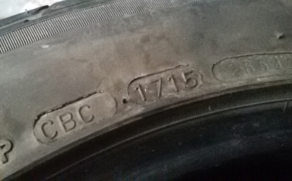 ยาง Maxxis 255-45-18