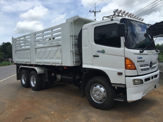 ขาย hino mega 320  ปี 51 ราคาเต็มตั้งที่ 1,850,000ต่อลองรถได้ปีใช้น้อย คับ   รถสวยพร้อมใช้ยางเต็ม ขาย สด-ผ่อนวางเงินดาวประมาณ400,000 ครับ สนใจสอบถามราคาเต็มได้ครับ