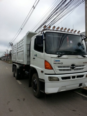 ขาย hino mega 320  ปี 51 ราคาเต็มตั้งที่ 1,850,000ต่อลองรถได้ปีใช้น้อย คับ   รถสวยพร้อมใช้ยางเต็ม ขาย สด-ผ่อนวางเงินดาวประมาณ400,000 ครับ สนใจสอบถามราคาเต็มได้ครับ