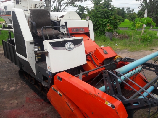 ด่วนๆ!!!..คุ้มสุดๆ Kubota Dc60plus ปี52สภาพเยี่ยมๆ!!#พร้อมพ่วงลาก พิเศษสุดๆ!!!ราคา249,000 บาทเท่านั้น!! เครื่องแน่น,ปั้มแรง! ช่วงล่างแน่น แทรคยางสวย รีบด่วน! โทร.092-6848699 (มีรถขนส่งบริการให้)