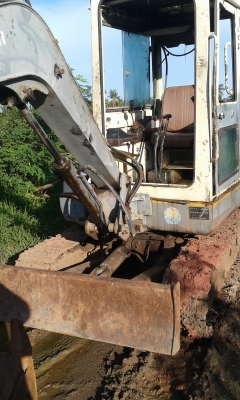 ขายรถแมคโมิตซู me35