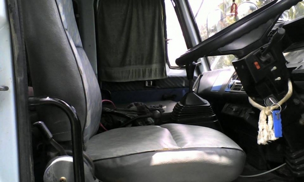 ขายรถดั้ม2เพลา ร็อกกี้240แรง พ.เพาเวอร์ เบรกจิฟฟี่ ภายในสวย แอร์เย็น เอกสารถูกต้อง เล่มทะเบียนพร้อมโอน ราคา990,000 สนใจโทร 090-8588220คุณนะ 093-3258446คุณบิว หรือเข้าดูสินค้าอื่นๆได้ที่ www.narong2truck.com หรือ www.truck.in.th/498 หรือเพจFacebook ณรงค์ ซ